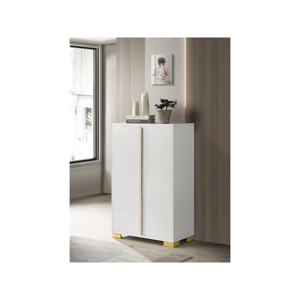 Marceline 5-drawer Bedroom Chest White. Picture 11