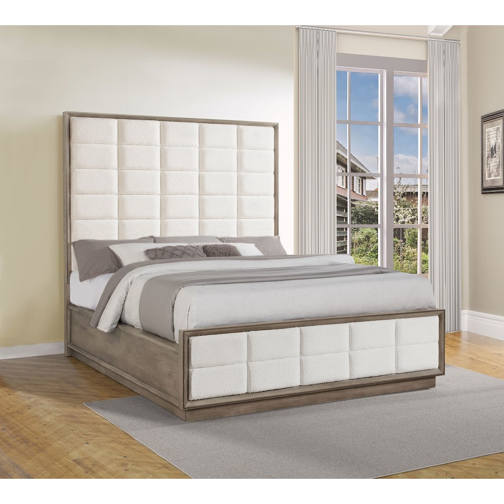 Durango 77-inch California King Panel Bed Washed Oak. Picture 8