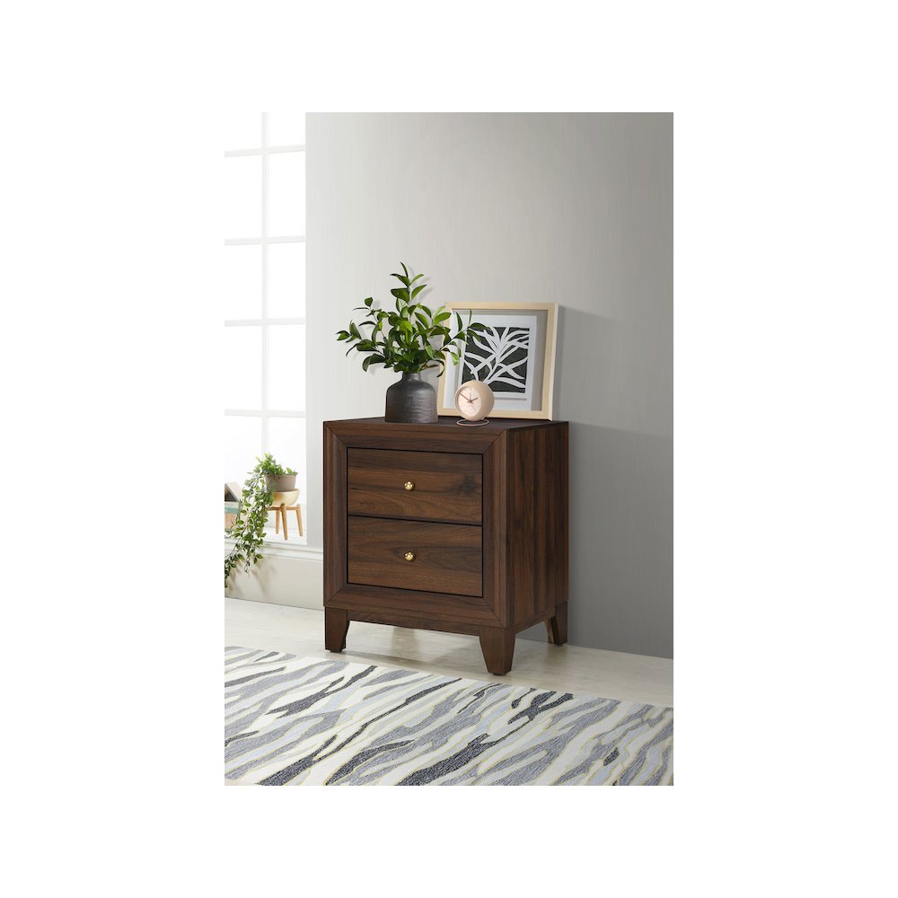 Welsley 2-drawer Nightstand Bedside Table Walnut. Picture 10