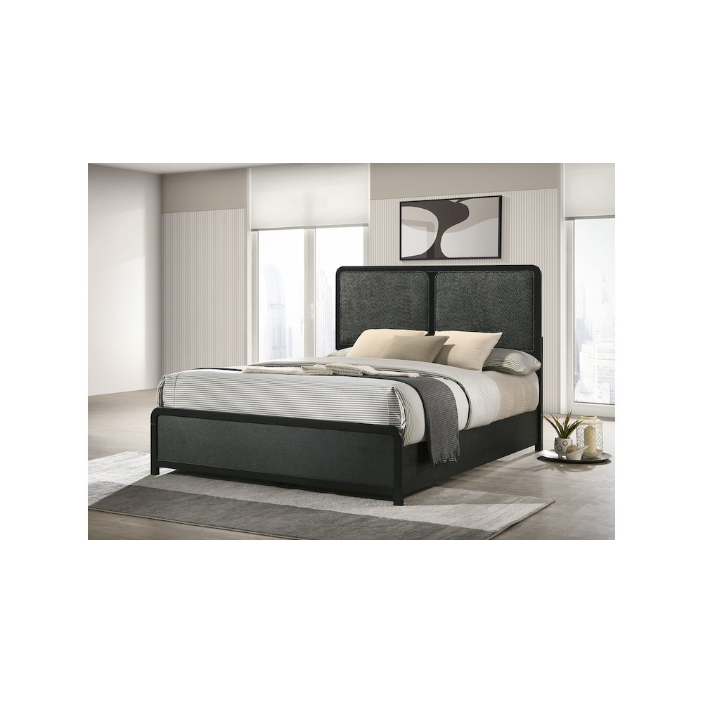 Cavelle 51-inch Upholstered Eastern King Bed Black. Picture 7