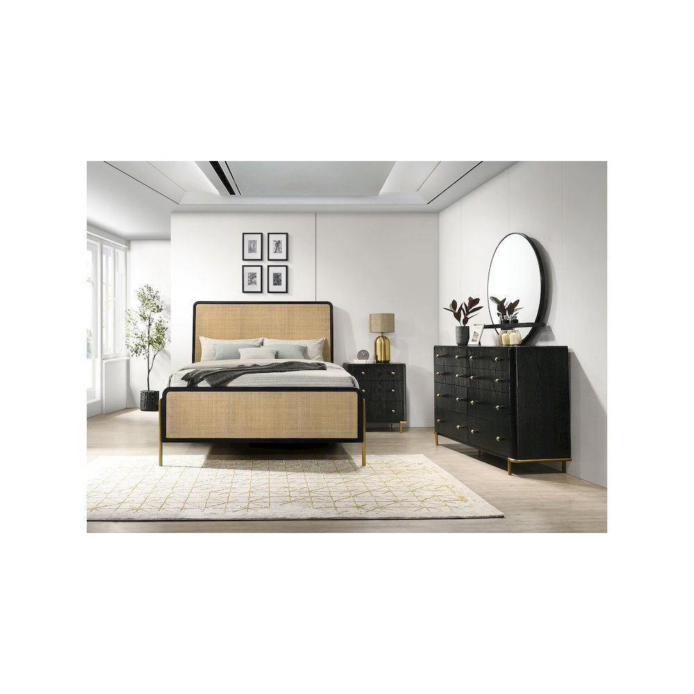 Arini 4-piece Queen Bedroom Set Black and Natural. Picture 11