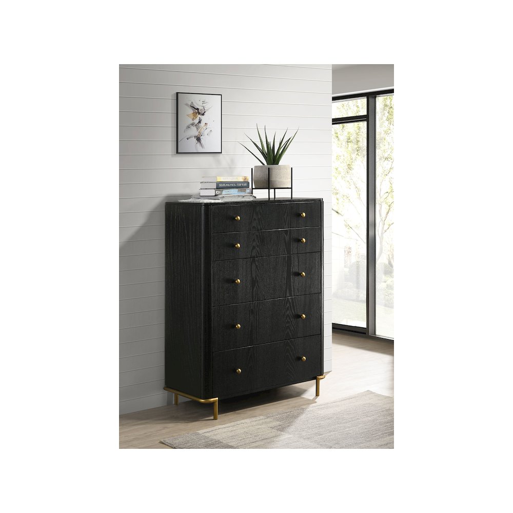 Arini 5-drawer Bedroom Chest Black. Picture 11