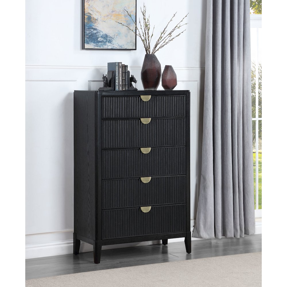 Brookmead 5-drawer Bedroom Chest Black. Picture 11