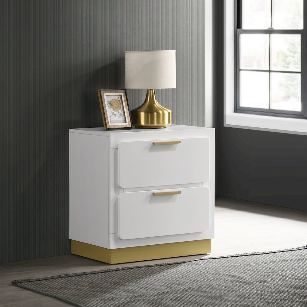 Caraway 2-drawer Nightstand White. Picture 11