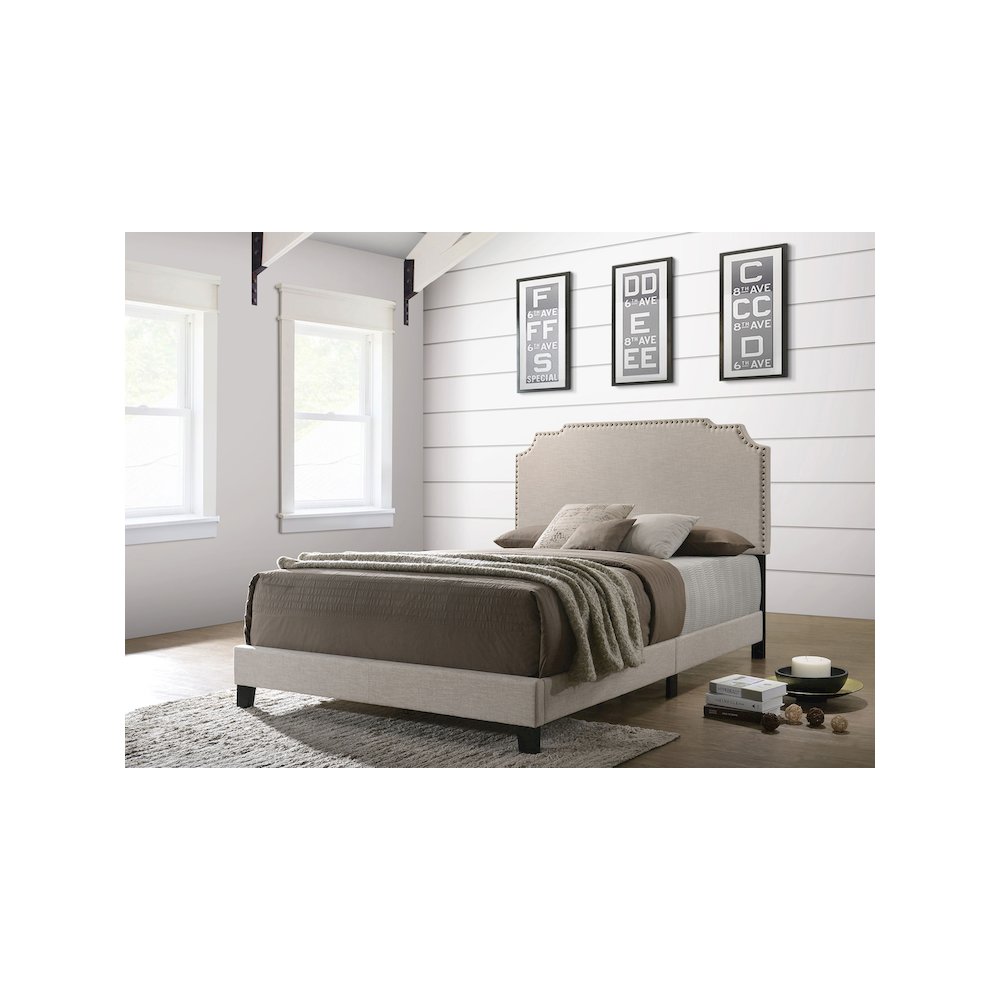 Tamarac Upholstered Queen Panel Bed Beige. Picture 6