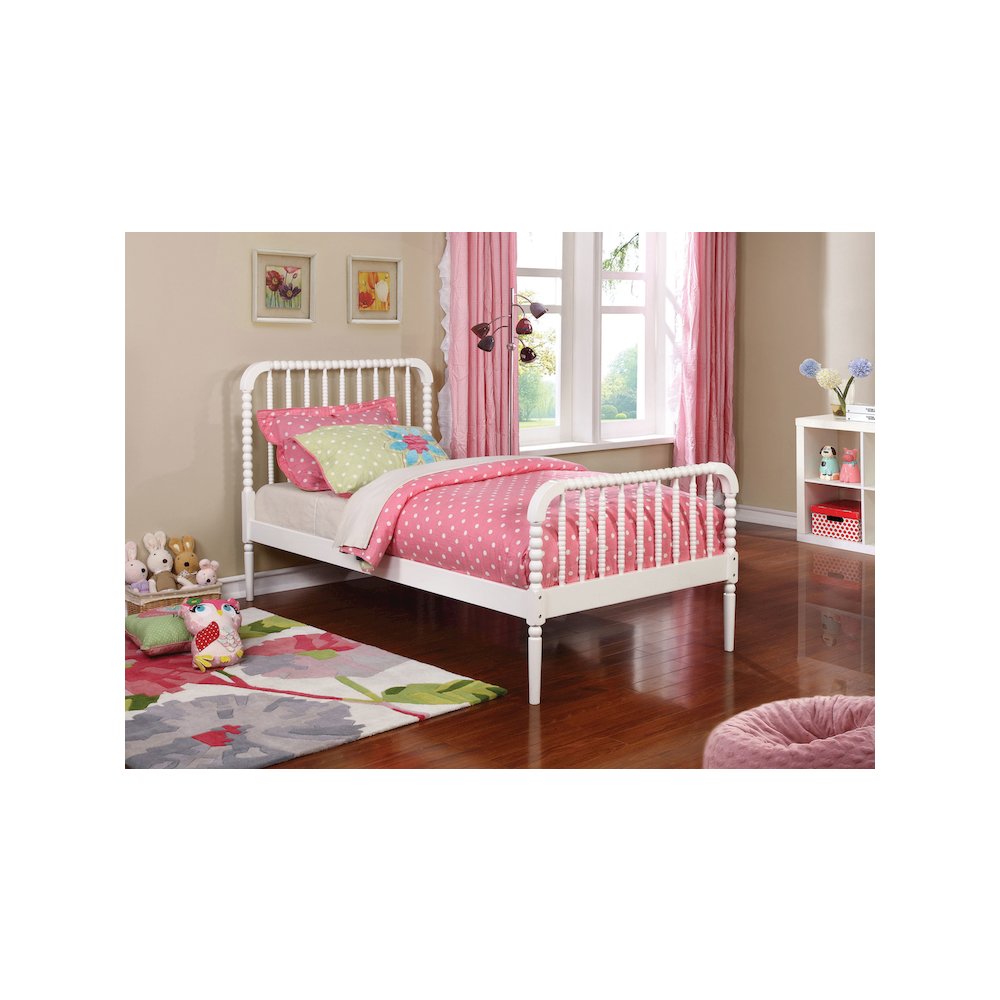 Jones Wood Twin Open Frame Bed White. Picture 4