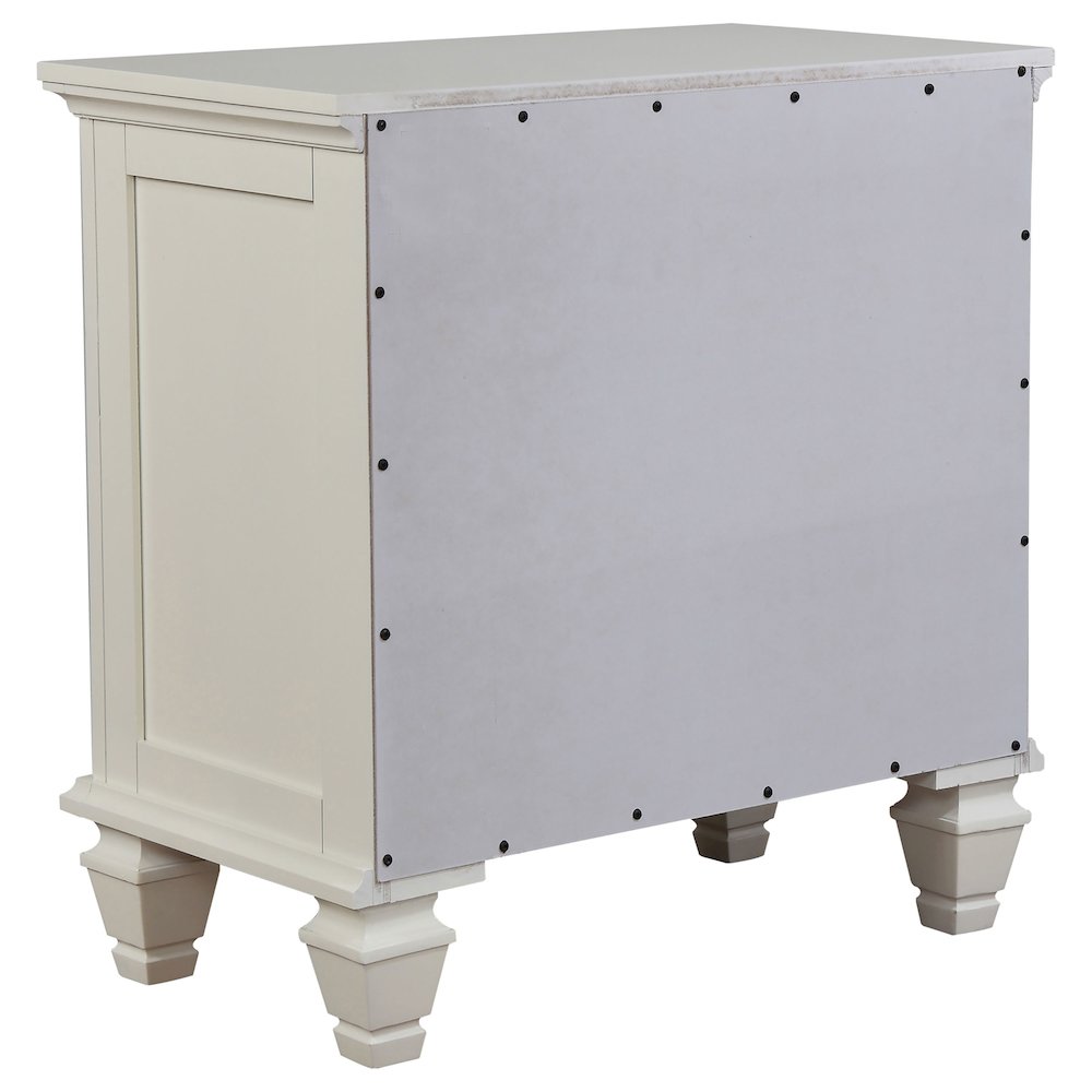 Sandy Beach 5-piece Eastern King Bedroom Set Cream White. Picture 5