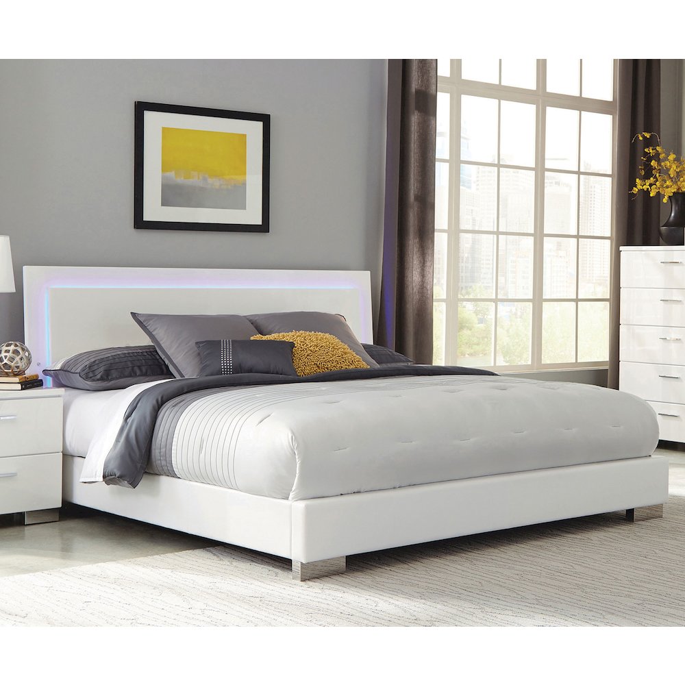 Felicity Wood California King LED Panel Bed White High Gloss. Picture 3