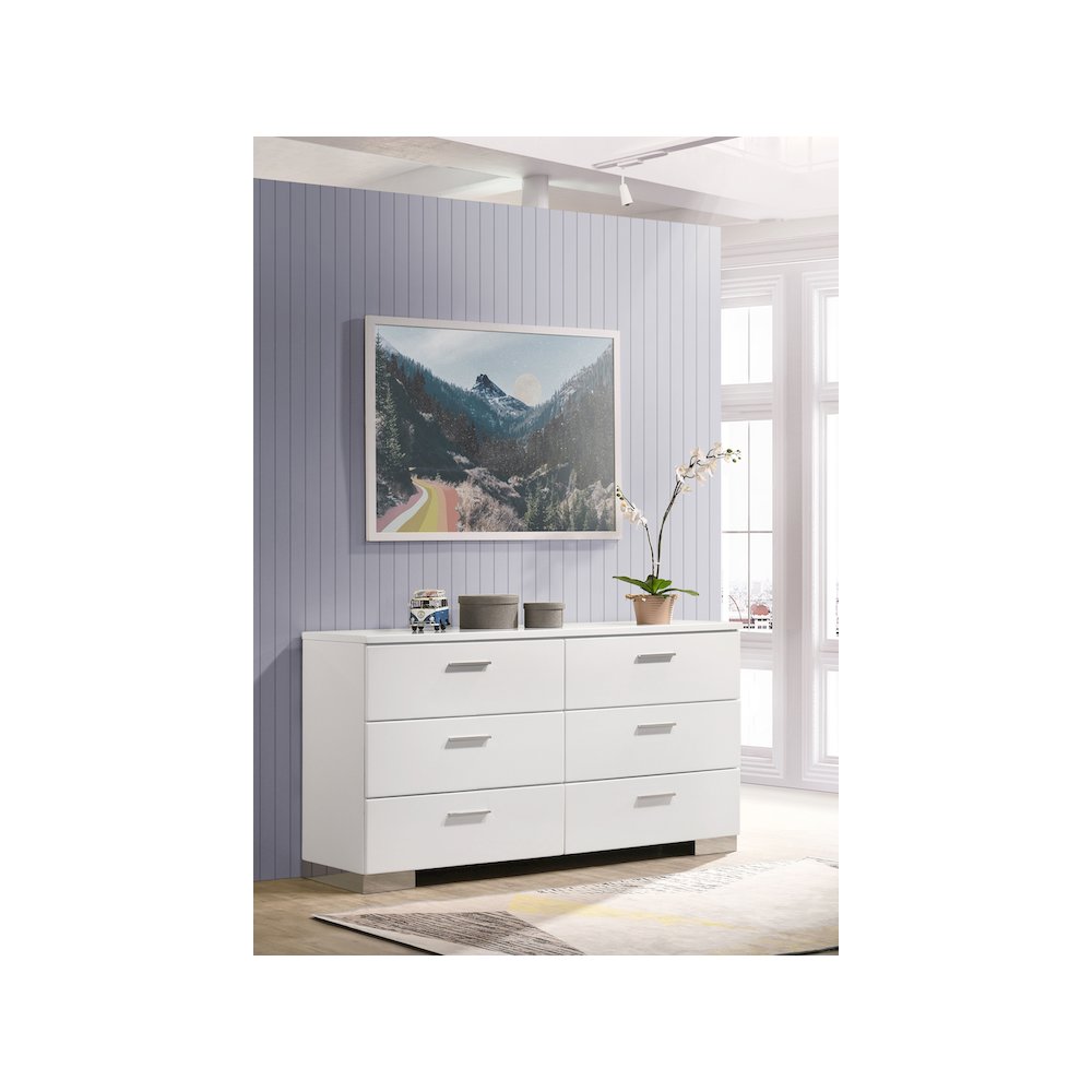 Felicity 6-drawer Dresser White High Gloss. Picture 10