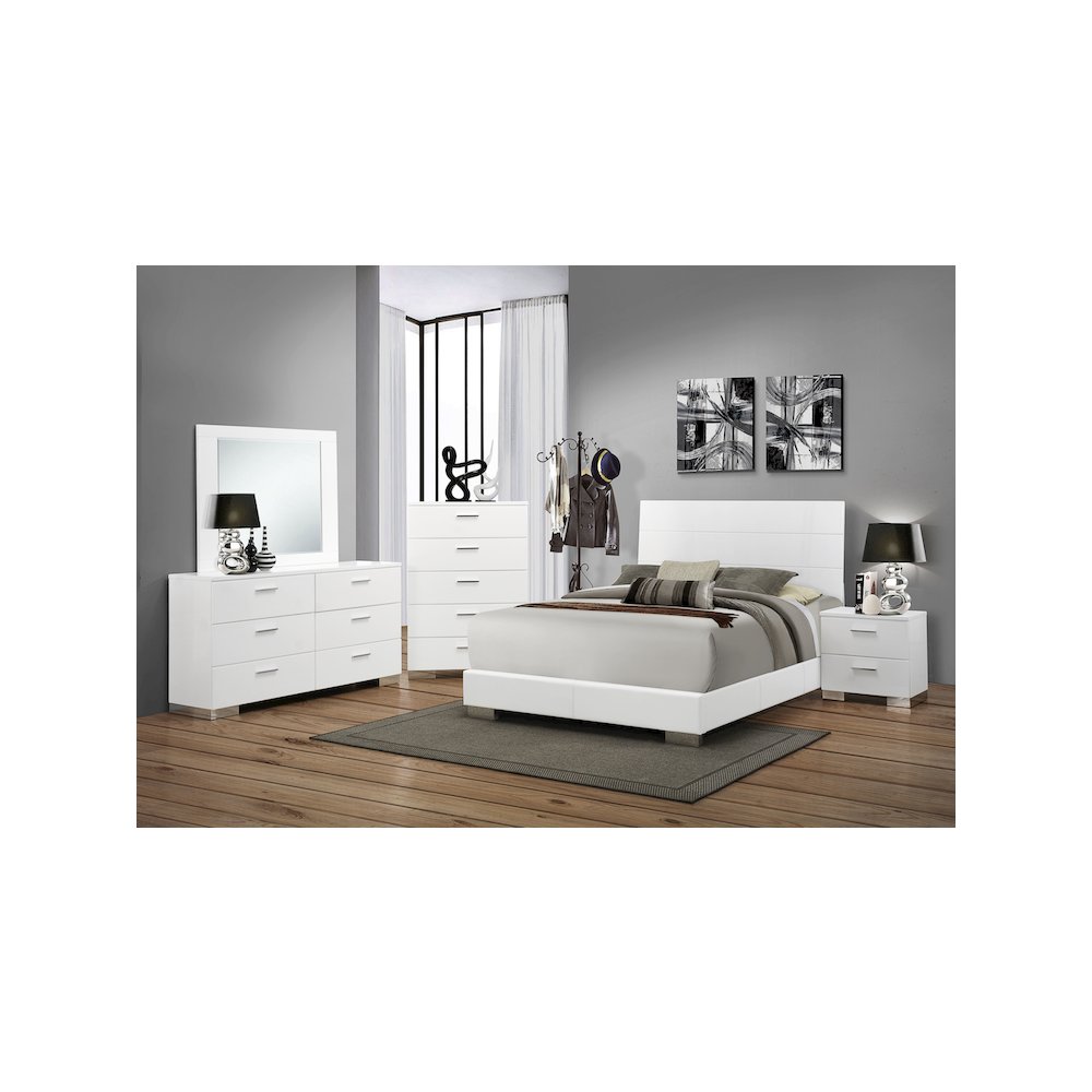 Felicity 5-drawer Bedroom Chest White High Gloss. Picture 13