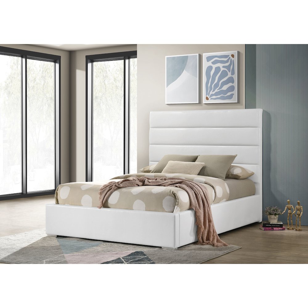 Felicity 53-inch Upholstered Full Platform Bed White. Picture 2