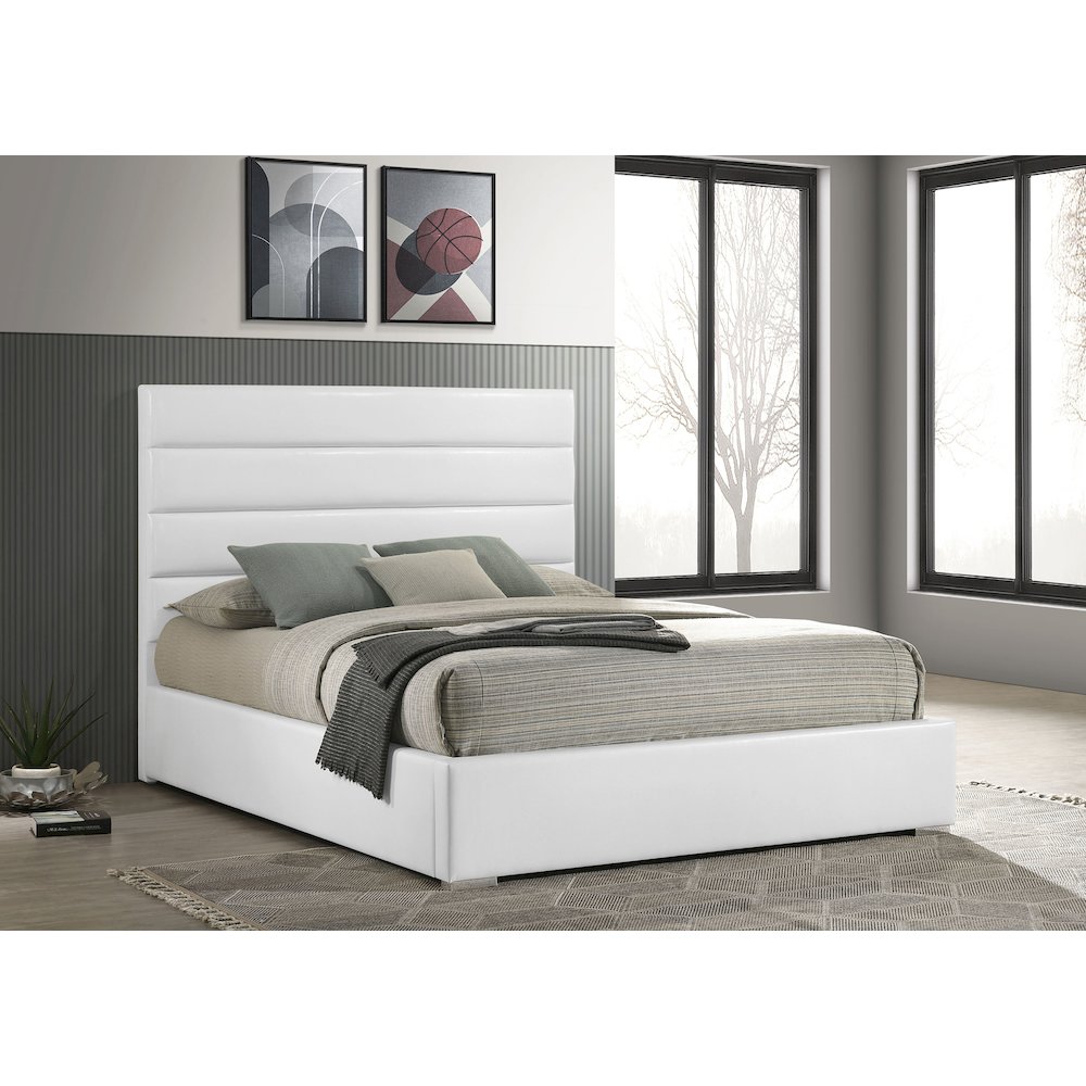 Felicity 53-inch Upholstered Eastern King Platform Bed White. Picture 2