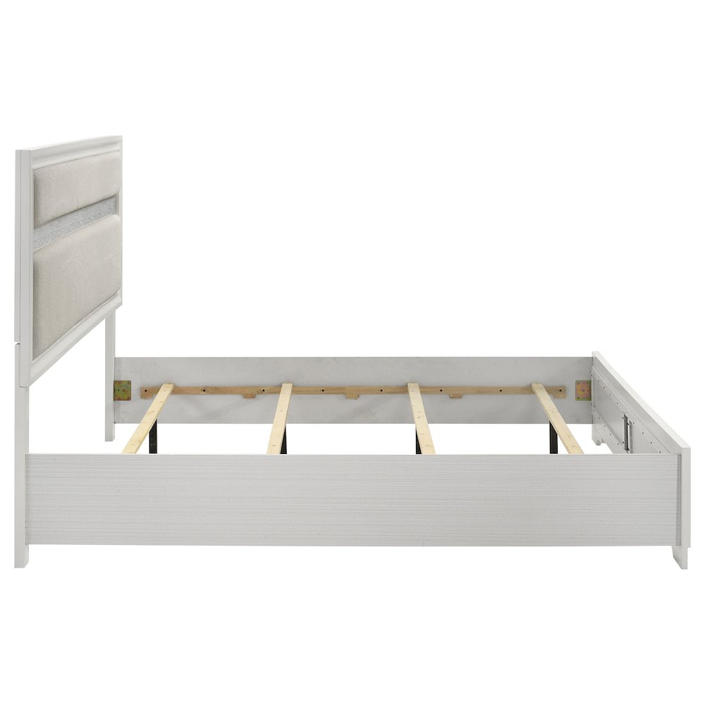 Miranda 54-inch Upholstered Eastern King Panel Bed White. Picture 6