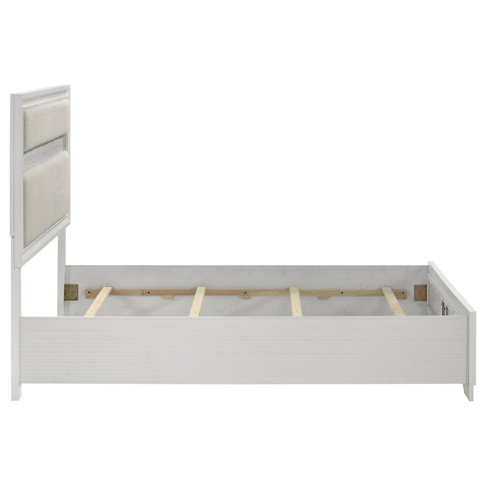 Miranda 54-inch Upholstered Queen Panel Bed White. Picture 6