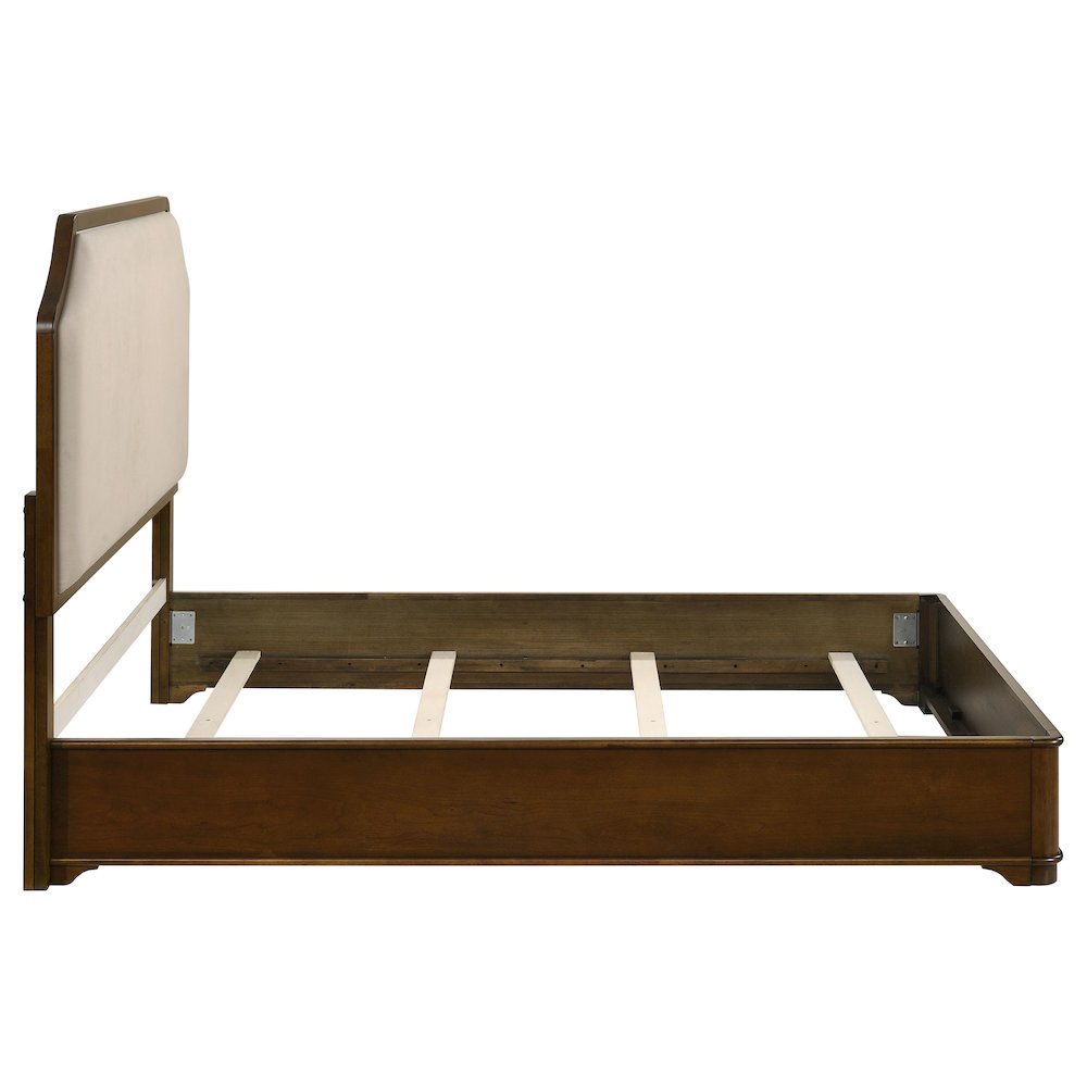 Garland 58-inch Eastern King Panel Bed Cream Brown Cherry. Picture 6