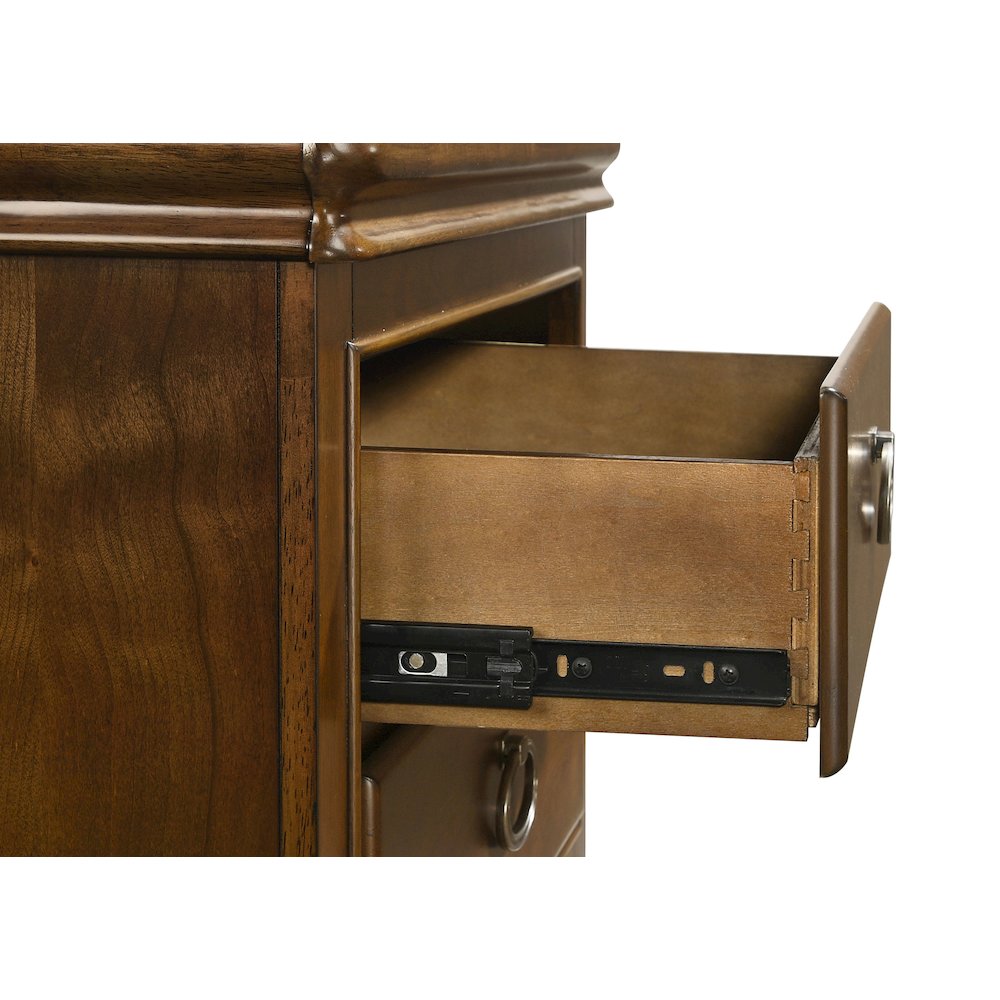Garland 3-drawer Nightstand Bedside Table Brown Cherry. Picture 13