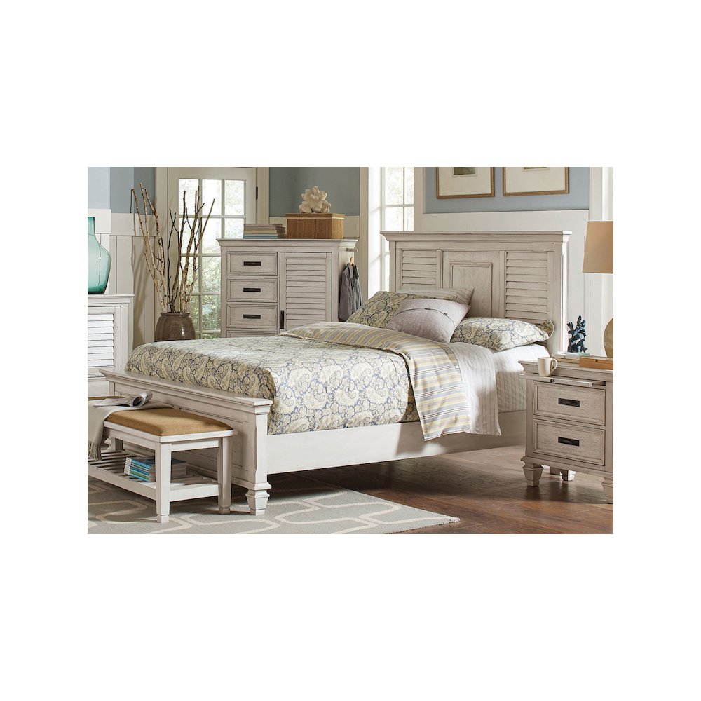Franco Wood Eastern King Panel Bed Distressed White. Picture 3