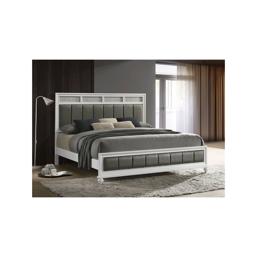 Barzini Wood Eastern King Panel Bed White. Picture 7