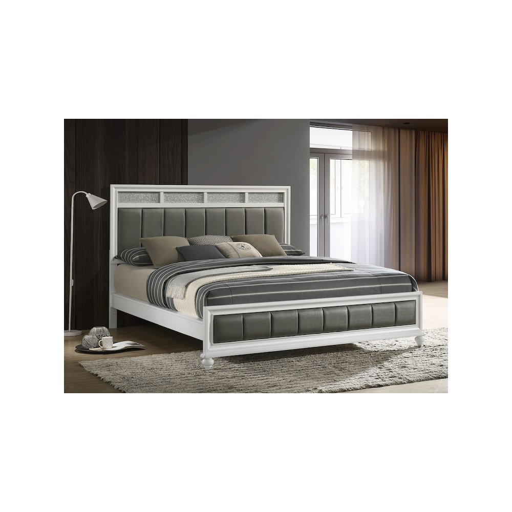Barzini Wood California King Panel Bed White. Picture 7