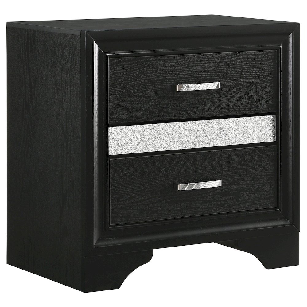 Miranda 4-piece California King Bedroom Set Black. Picture 3