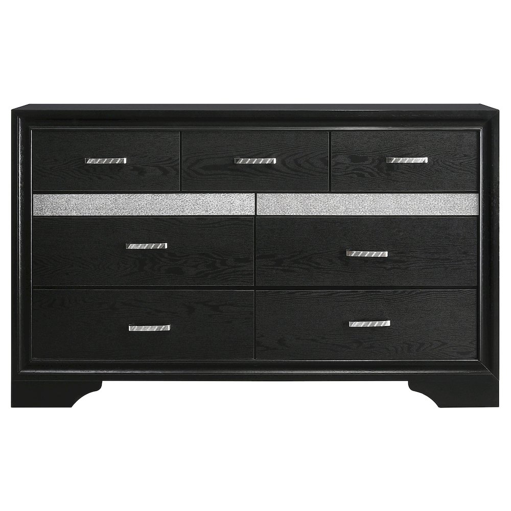 Miranda 4-piece California King Bedroom Set Black. Picture 7