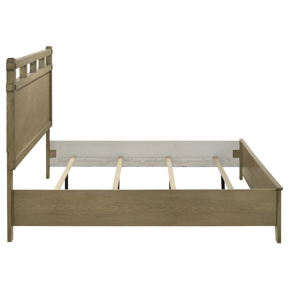 Hazlewood 59-inch Eastern King Panel Bed Vineyard Oak. Picture 6