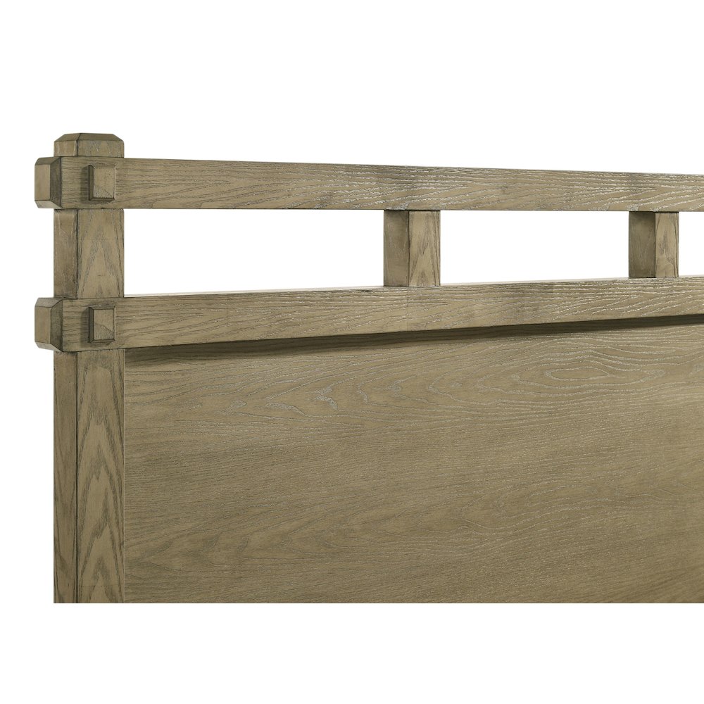 Hazlewood 59-inch Eastern King Panel Bed Vineyard Oak. Picture 7