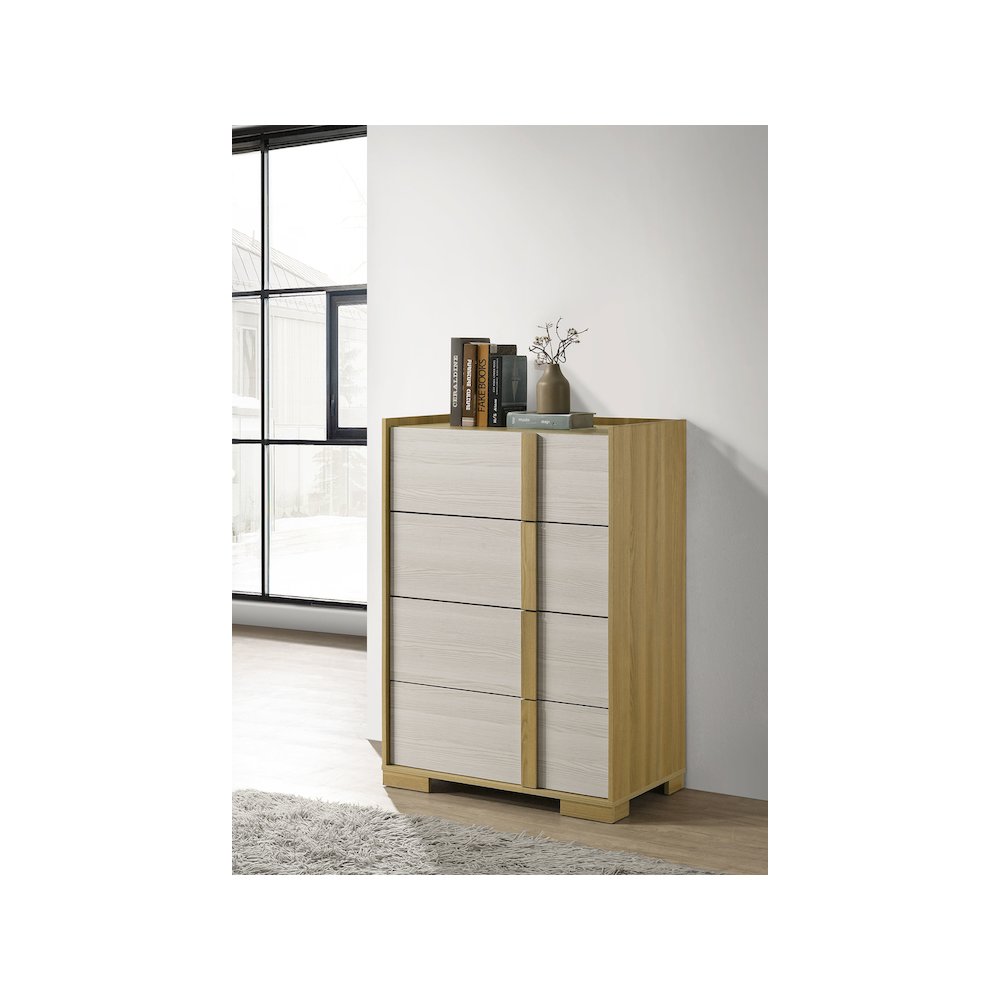 Hyland 4-drawer Chest of Drawers Natural. Picture 10