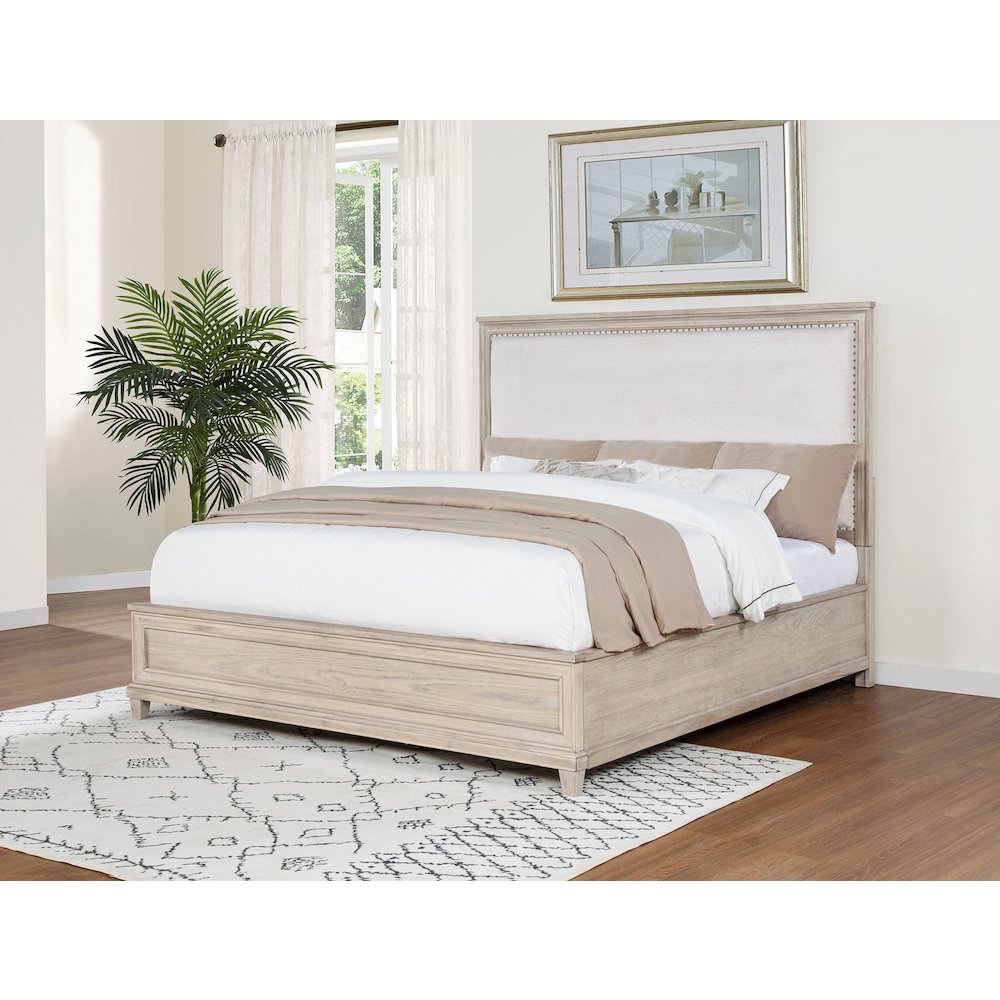 Pembroke 66-inch Eastern King Panel Bed Washed Oak. Picture 2
