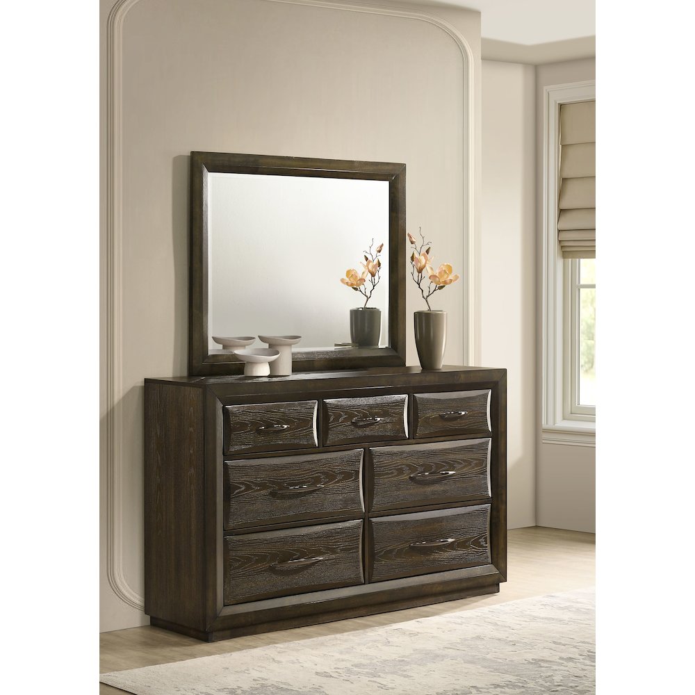Atlas 7-drawer Bedroom Dresser and Mirror Set Dark Oak. Picture 2