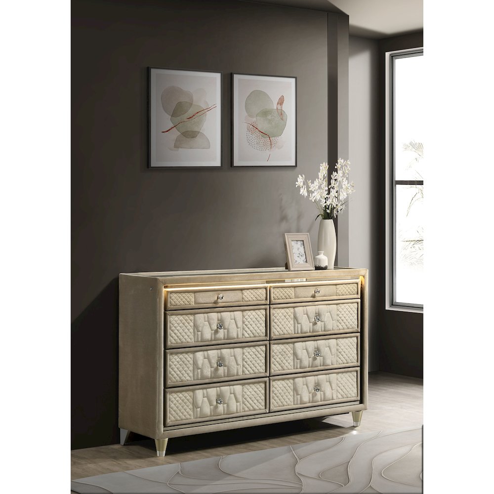 Lorient 8-drawer LED Bedroom Dresser Cabinet Ivory and Camel. Picture 2