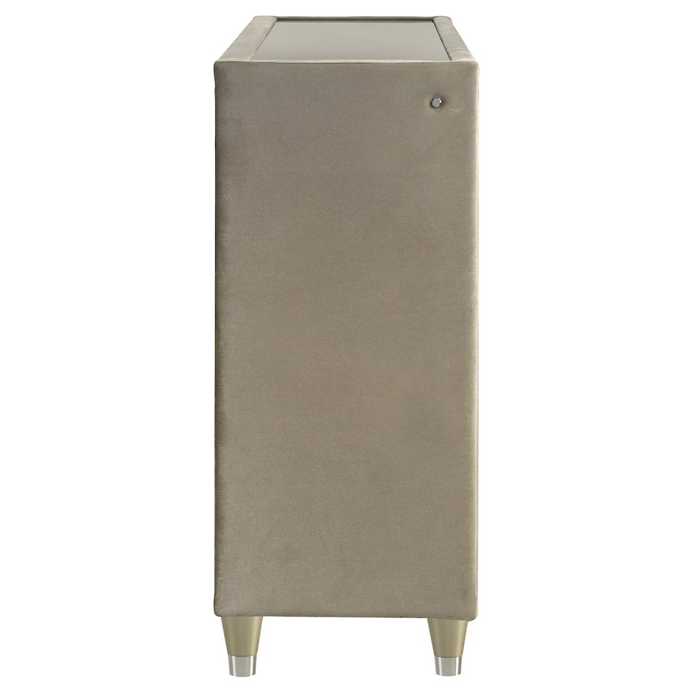 Lorient 8-drawer LED Bedroom Dresser Cabinet Ivory and Camel. Picture 6