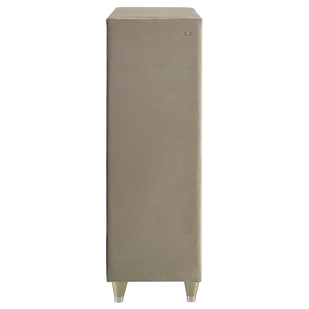 Lorient 5-drawer LED Chest of Drawers Ivory and Camel. Picture 6