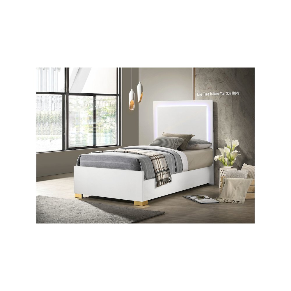 Marceline Wood Twin LED Panel Bed White. Picture 5