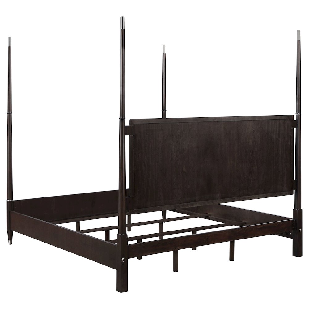Emberlyn 4-piece Queen Bedroom Set Brown. Picture 5