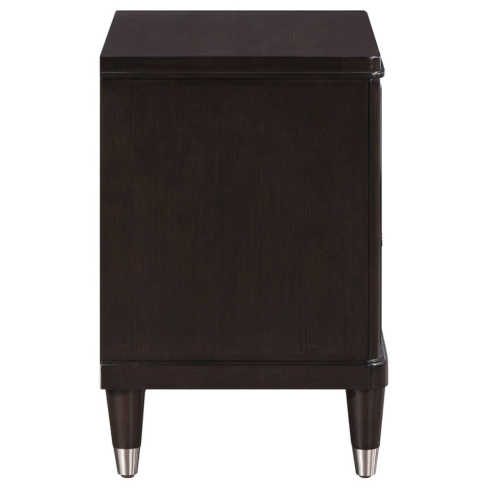 Emberlyn 2-drawer Nightstand Brown. Picture 9