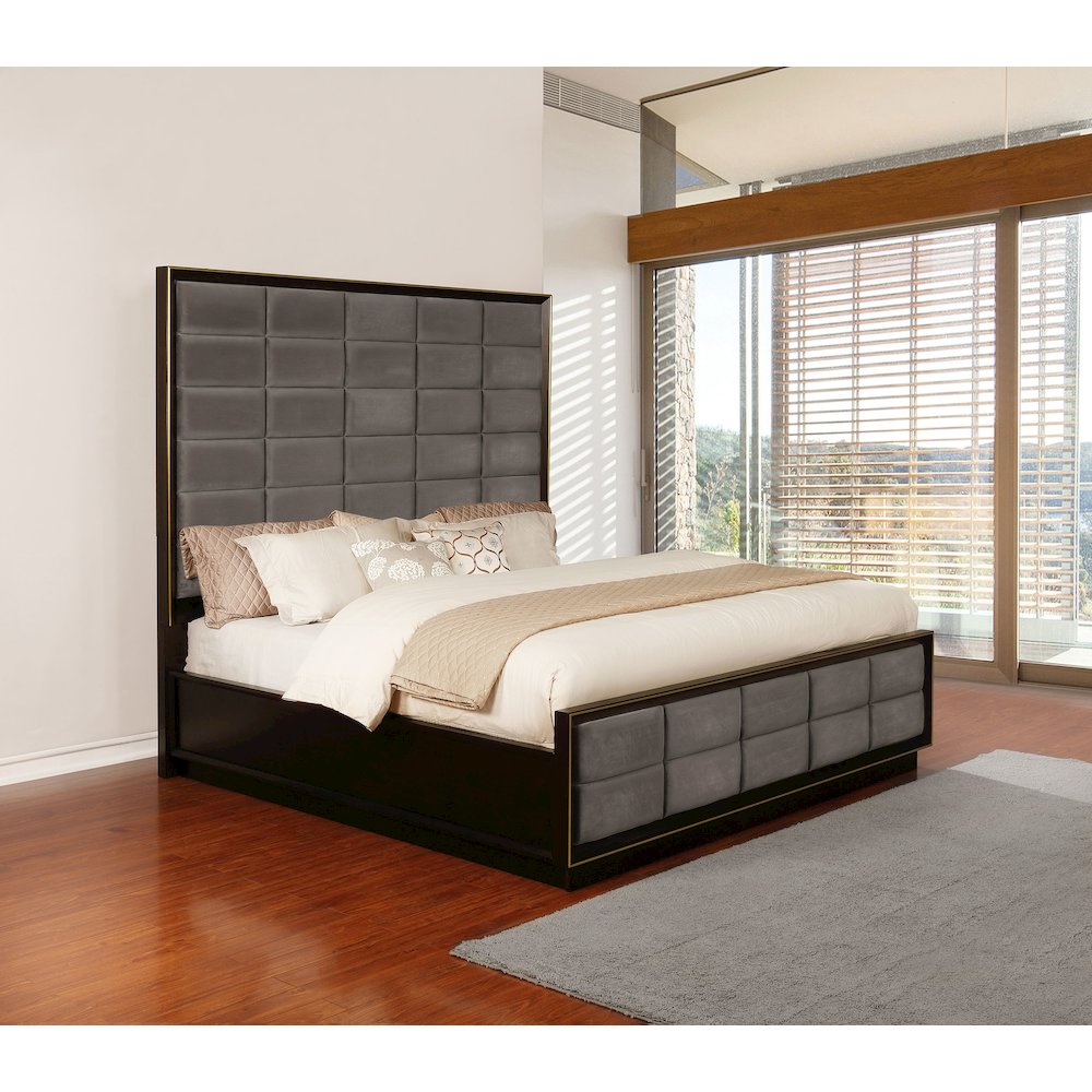 Durango 77-inch California King Panel Bed Smoked Peppercorn. Picture 5