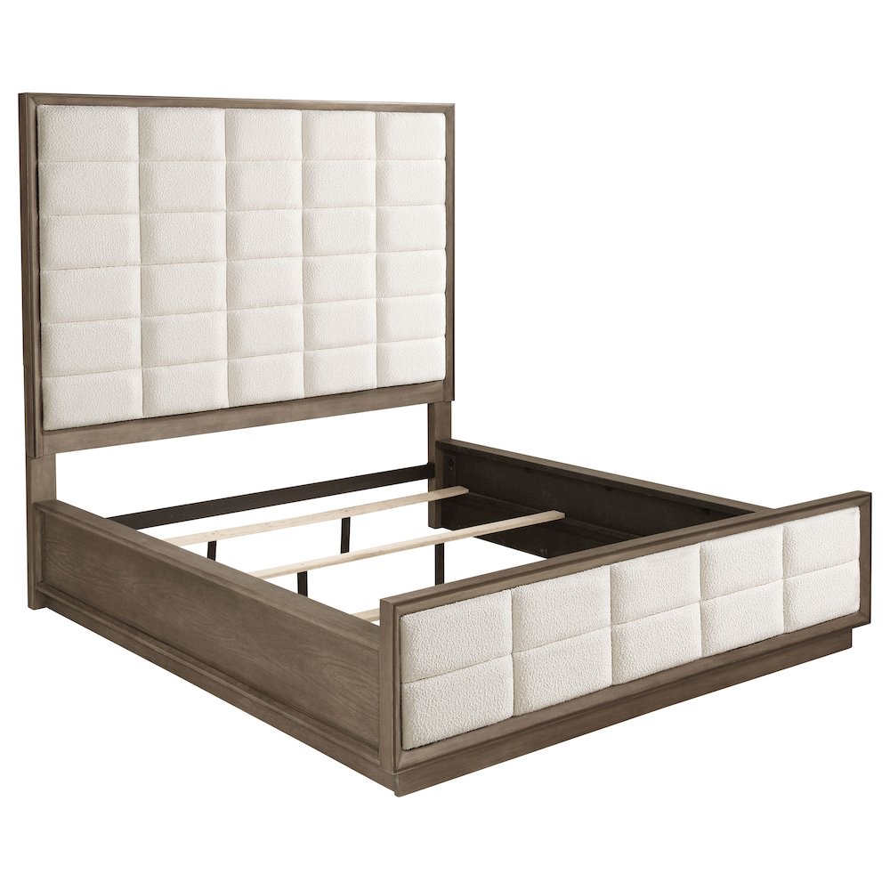 Durango 77-inch California King Panel Bed Washed Oak. Picture 1