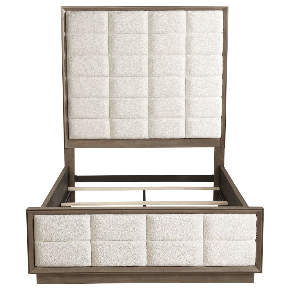 Durango 77-inch Queen Panel Bed Washed Oak. Picture 4
