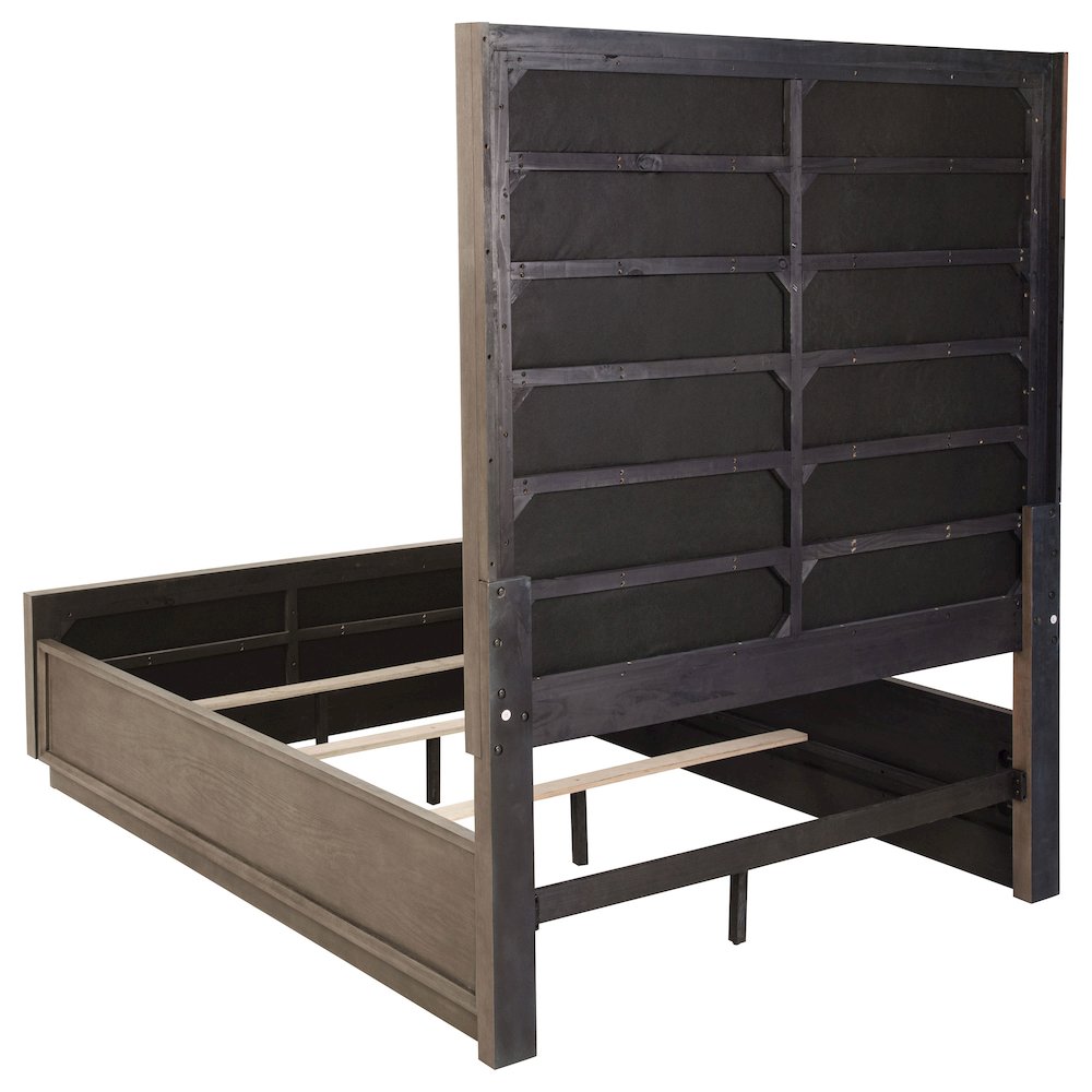Durango 77-inch Queen Panel Bed Washed Oak. Picture 5