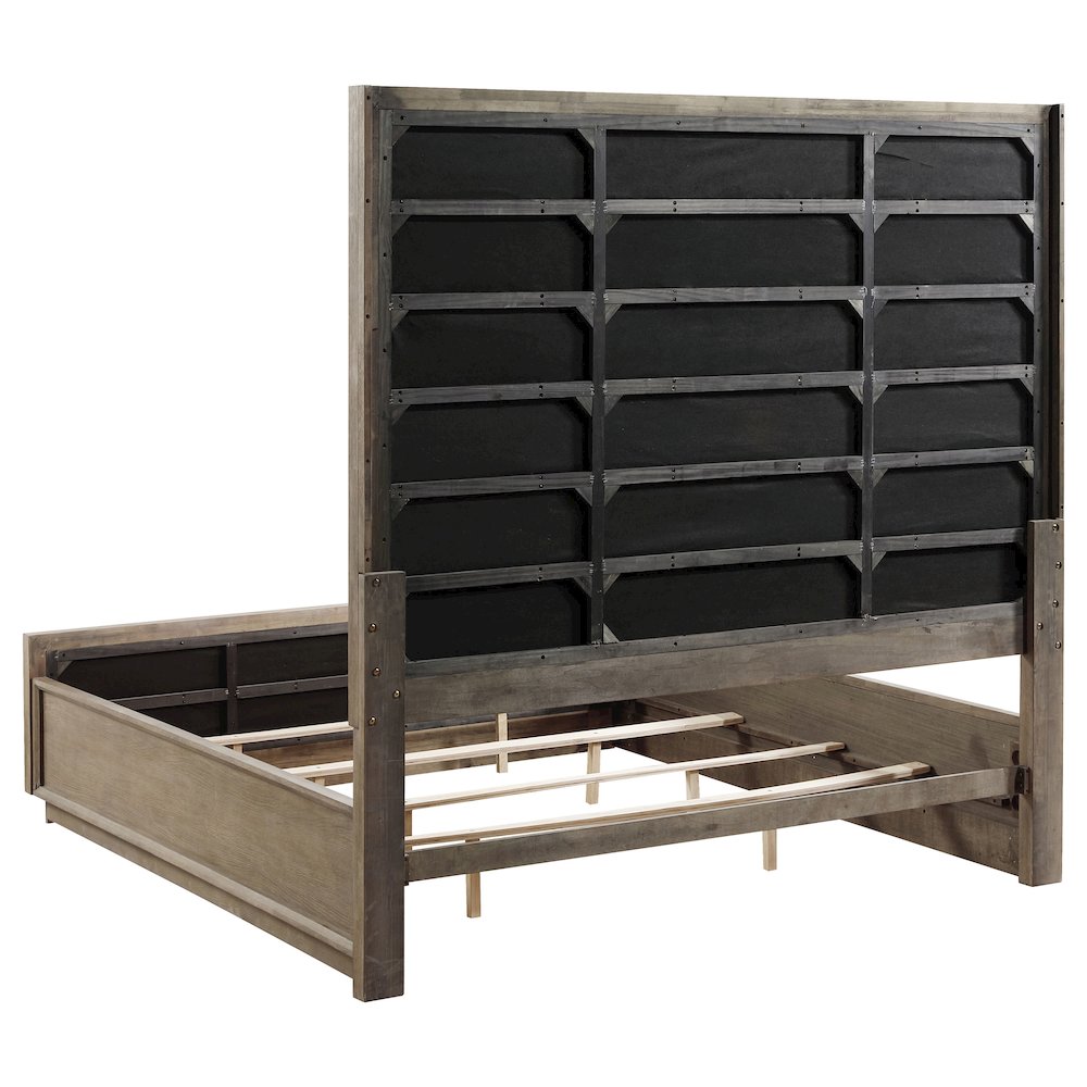 Durango 4-piece Queen Bedroom Set Washed Oak. Picture 4