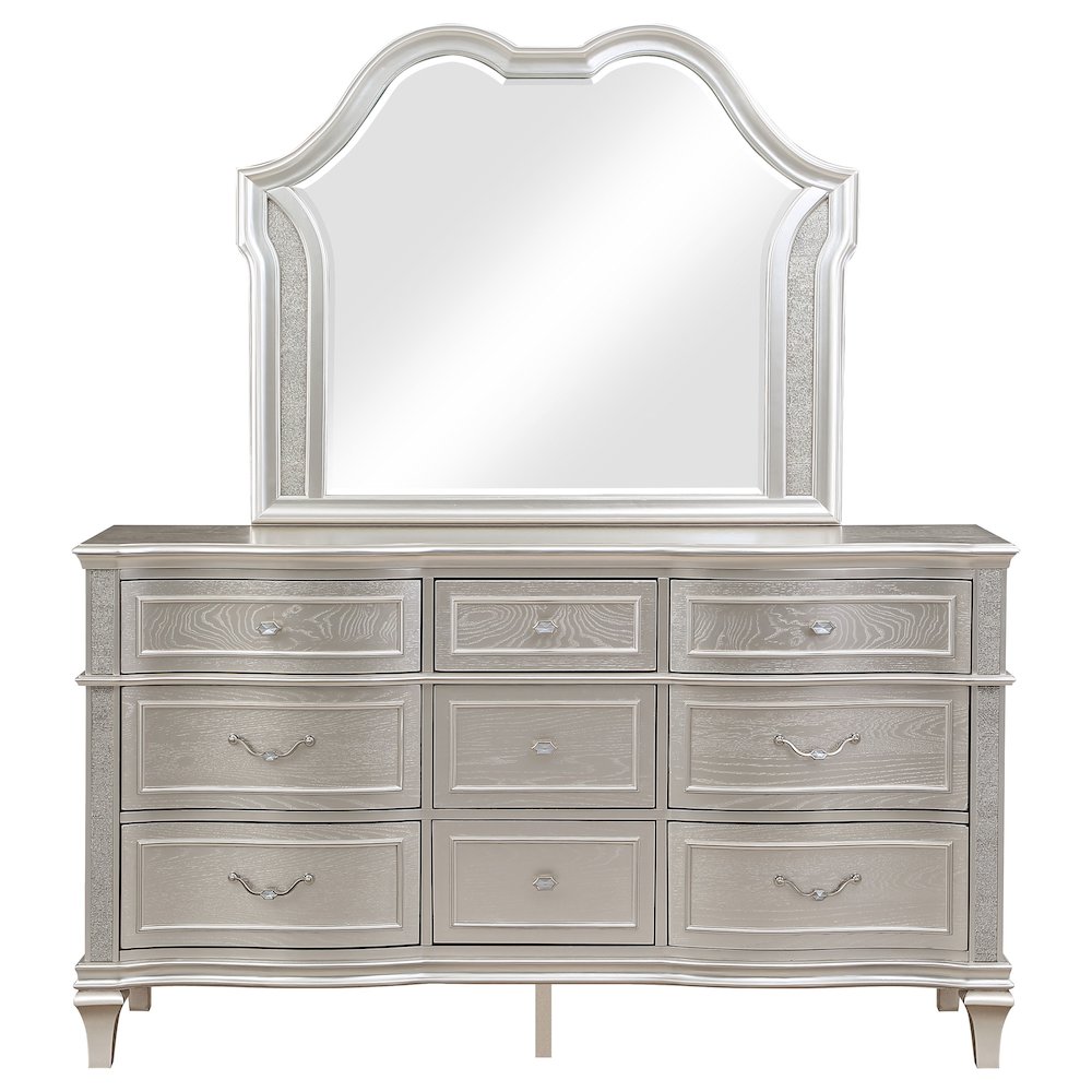 Evangeline 9-drawer Dresser with Mirror Silver Oak. Picture 3
