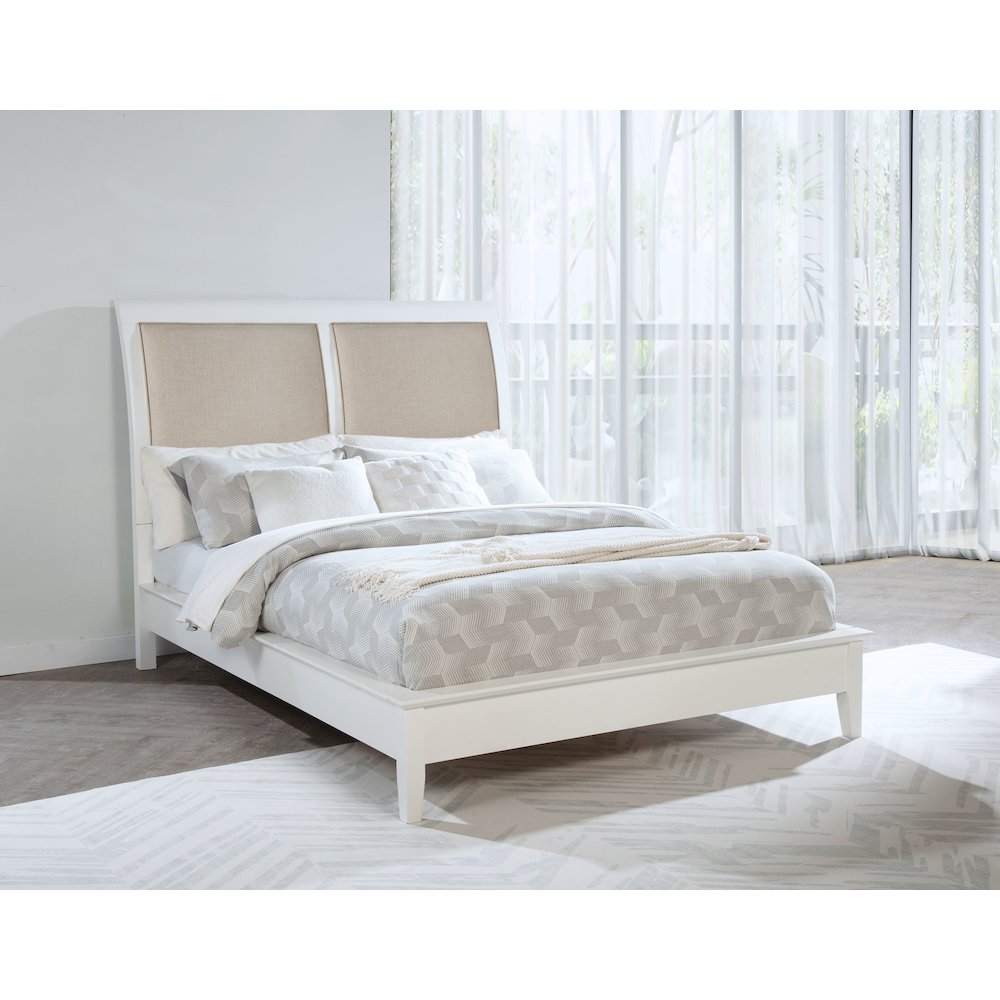 Bexhill 56-inch Upholstered Queen Panel Bed White. Picture 5