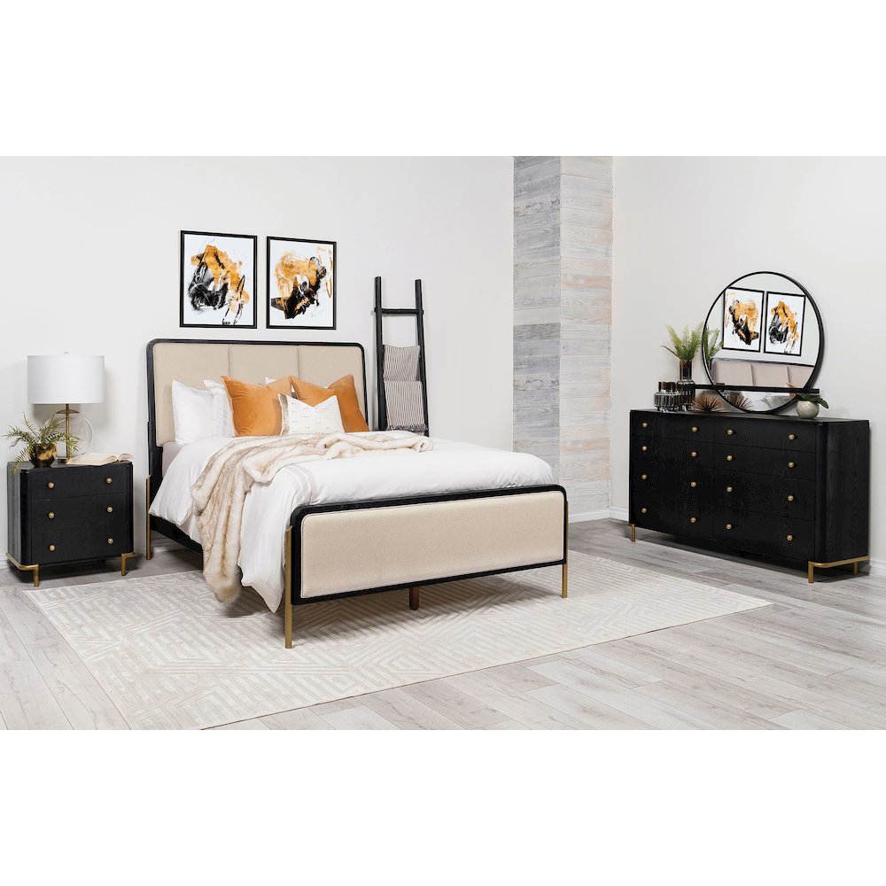 Arini 4-piece Queen Bedroom Set Cream and Black. Picture 1