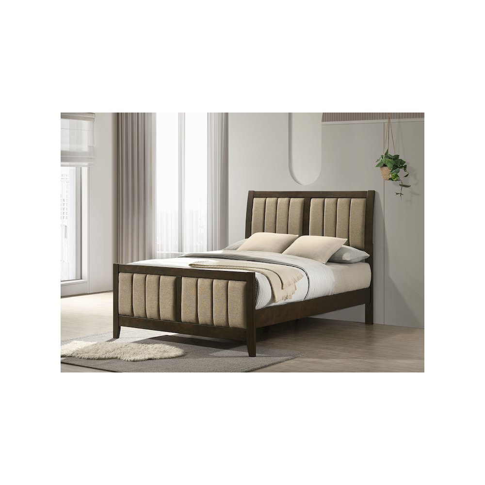 Wilkes 51-inch Upholstered Full Bed Dark Cocoa. Picture 7