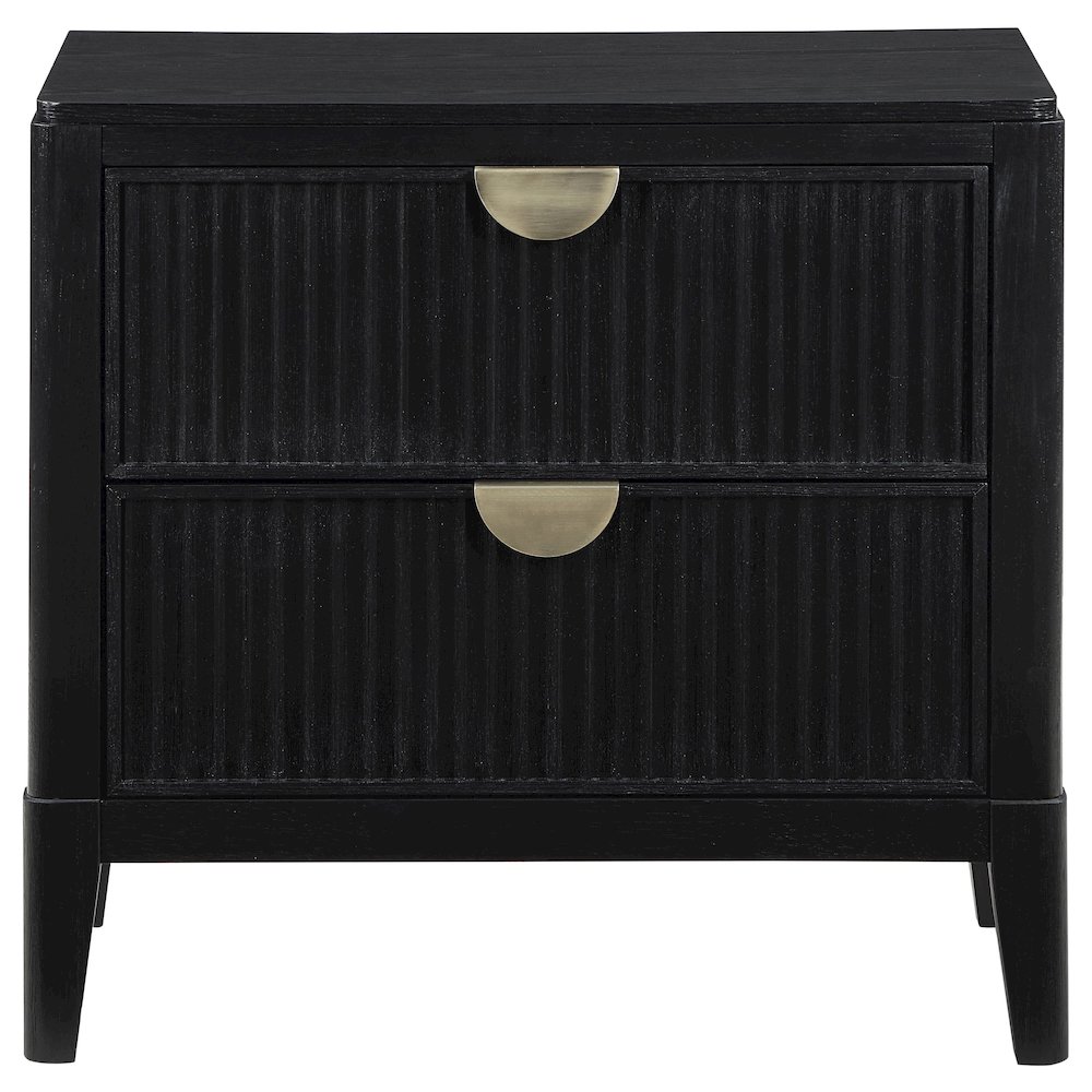 Brookmead 4-piece Queen Bedroom Set Black. Picture 5