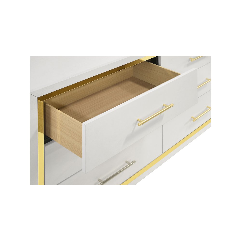 Lucia 4-piece Queen Bedroom Set Beige and White. Picture 14