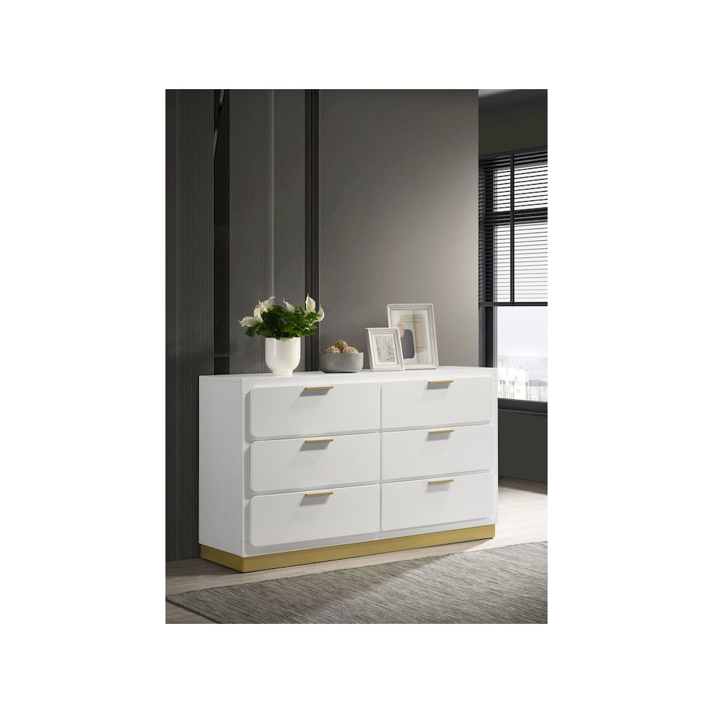 Caraway 6-drawer Dresser White. Picture 10