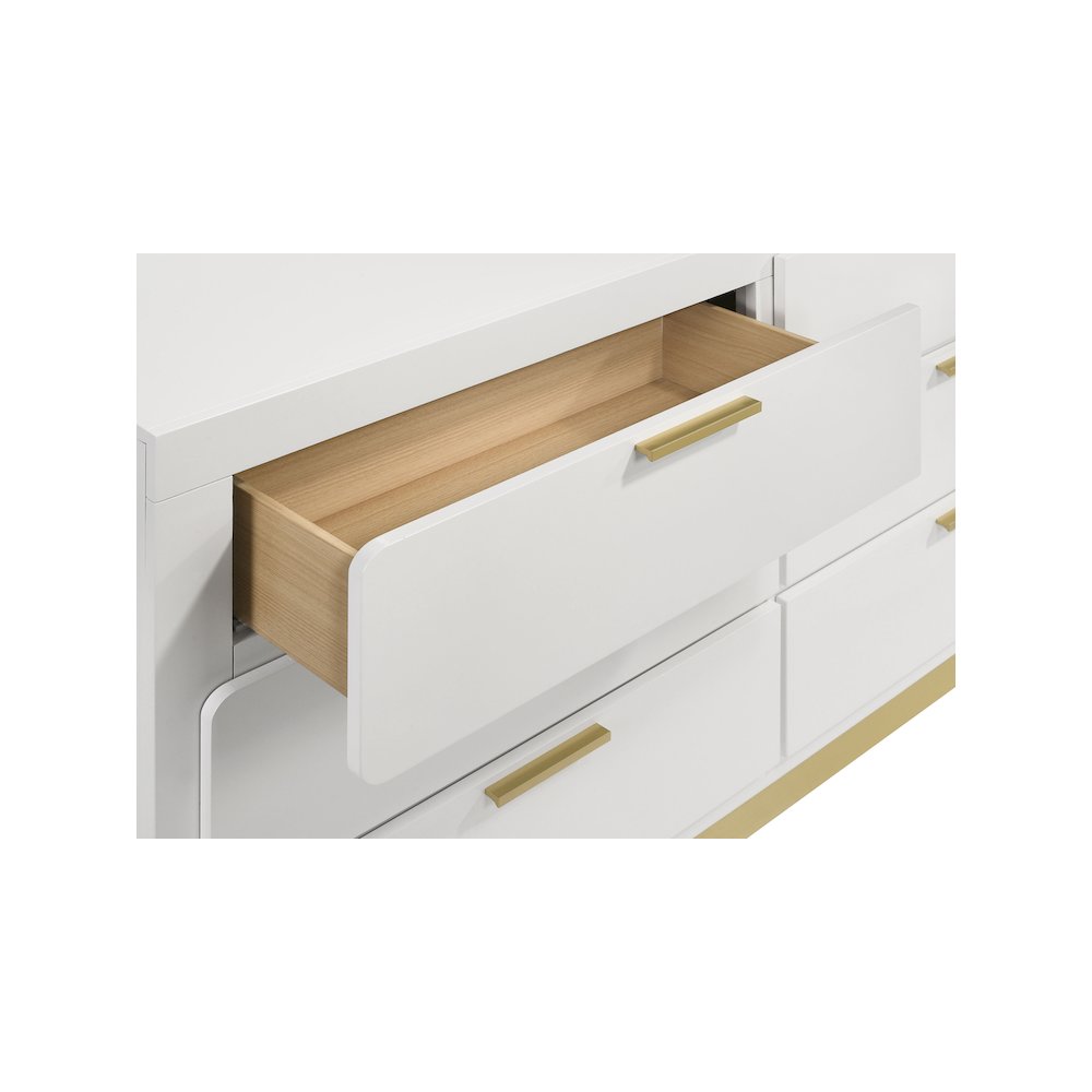 Caraway 6-drawer Dresser White. Picture 13