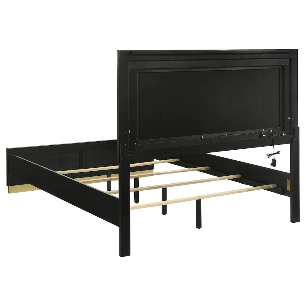 Caraway 5-piece Queen Bedroom Set Black. Picture 4
